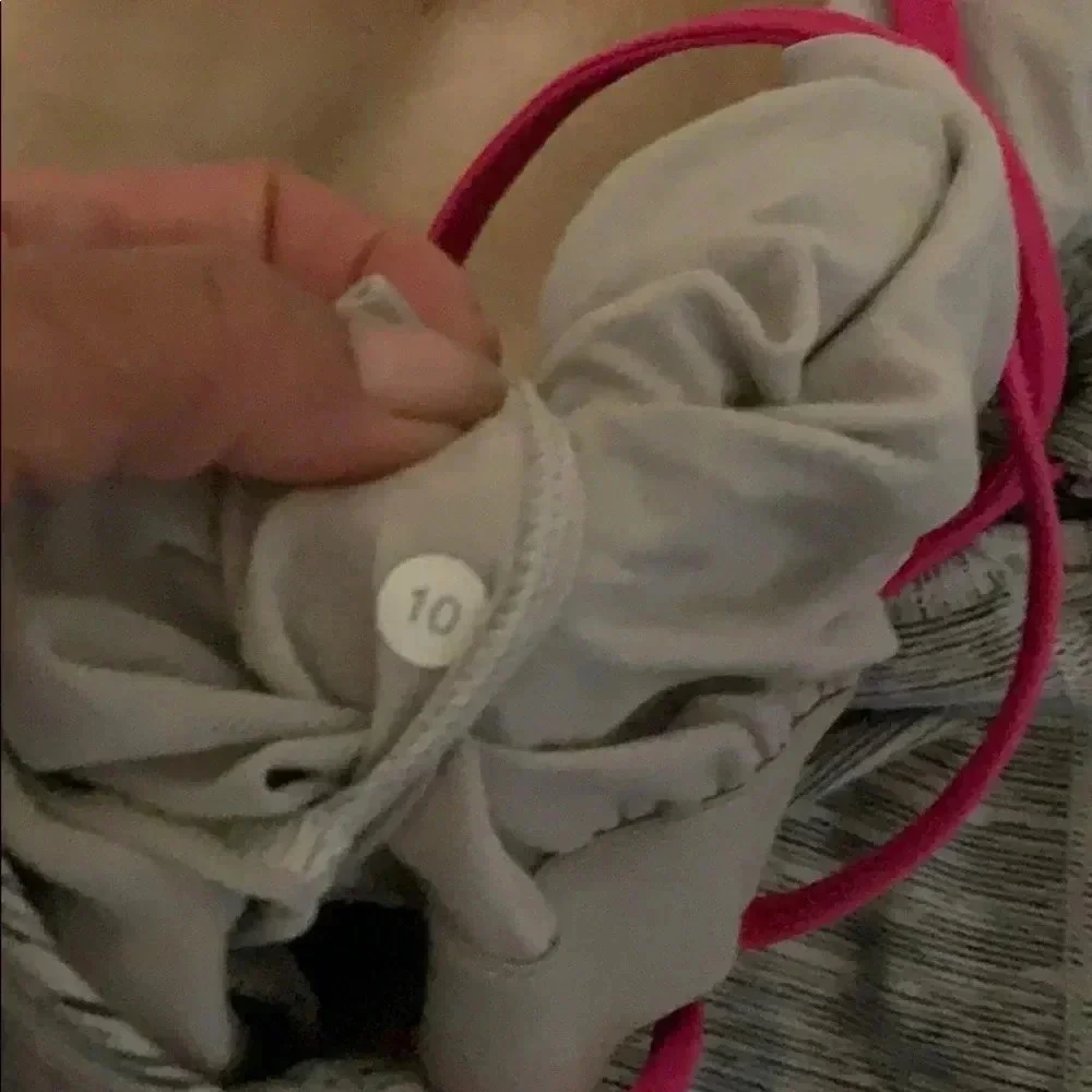 Lululemon dancing warrior strappy tank top